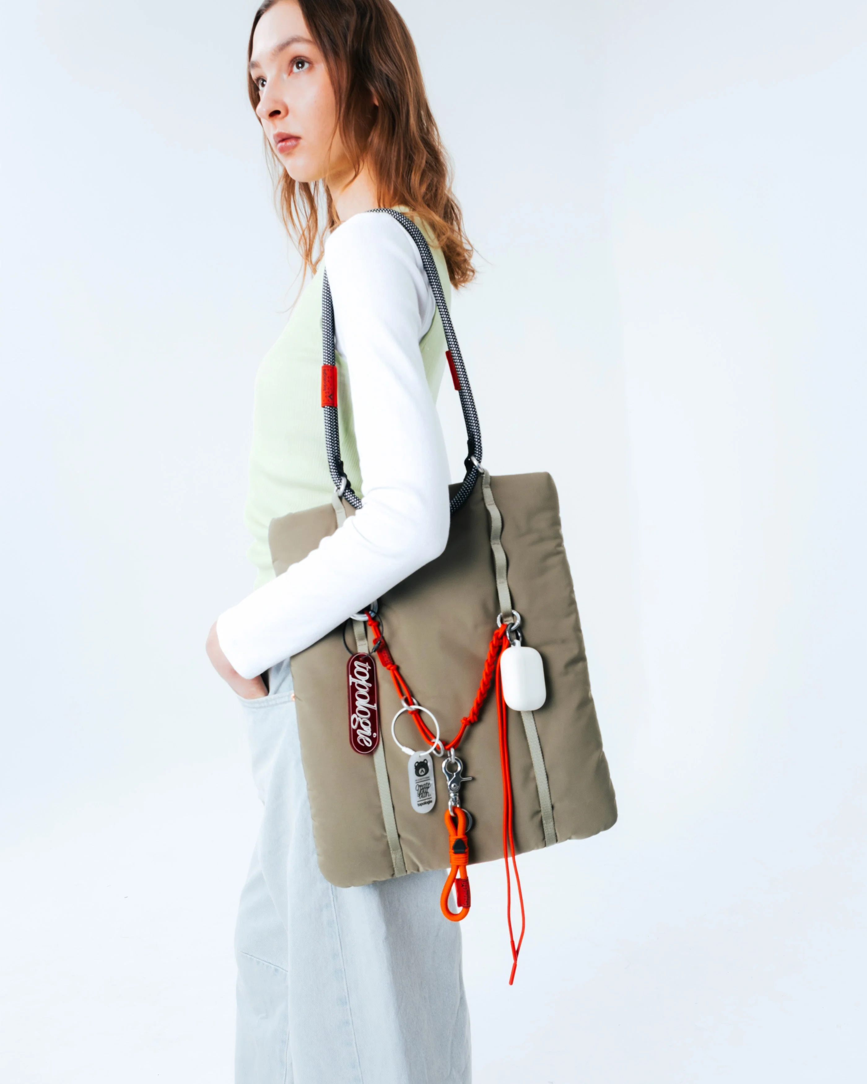14" Cloud Shopper - Image 11