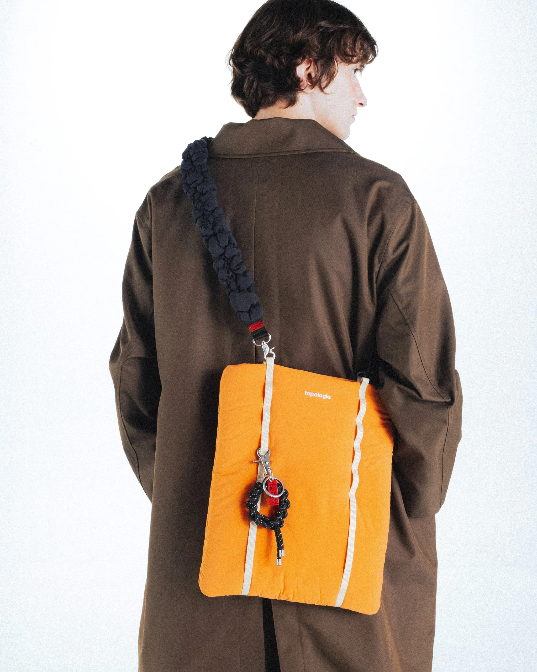 14" Cloud Shopper - Image 8