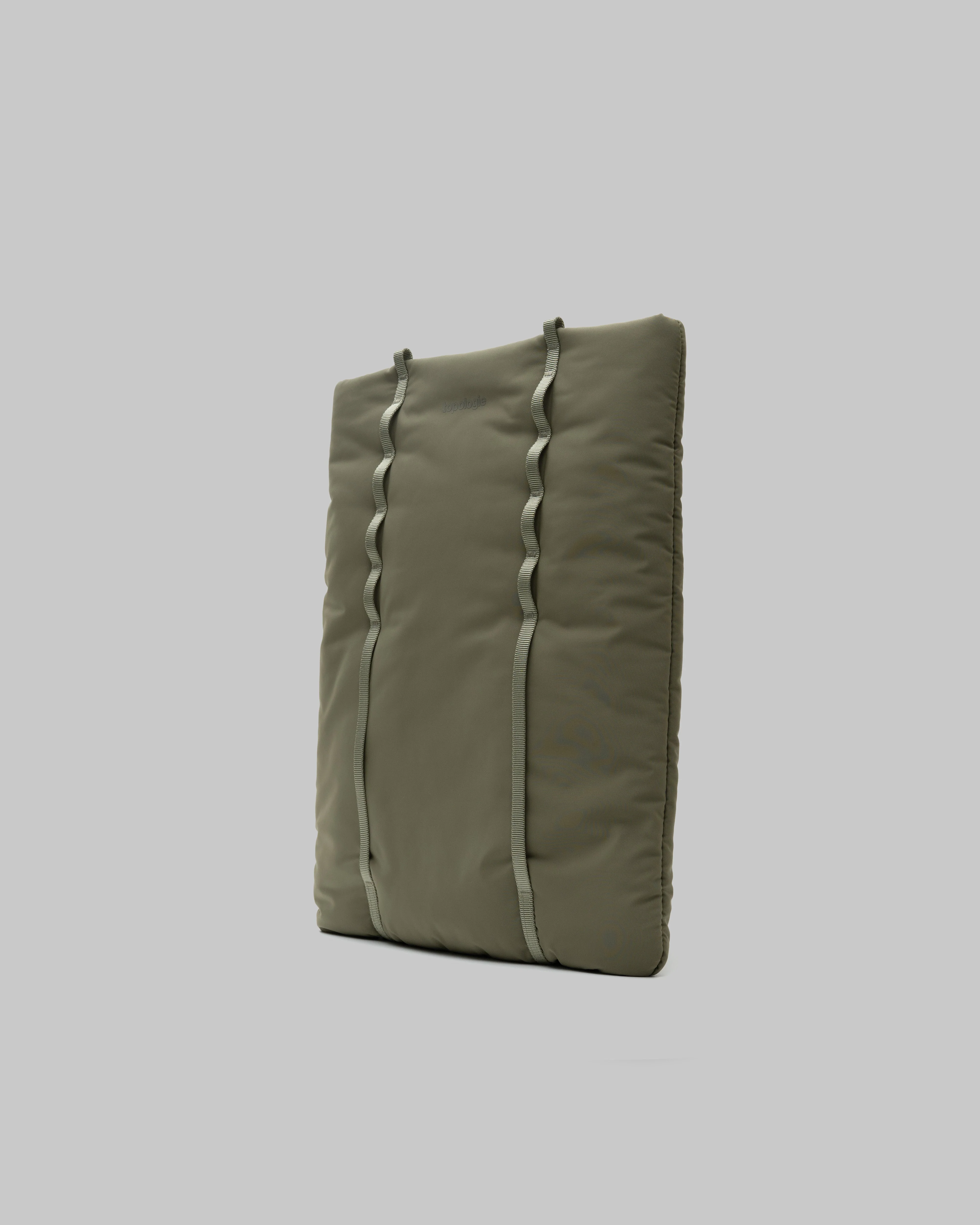 16" Cloud Shopper - Image 16