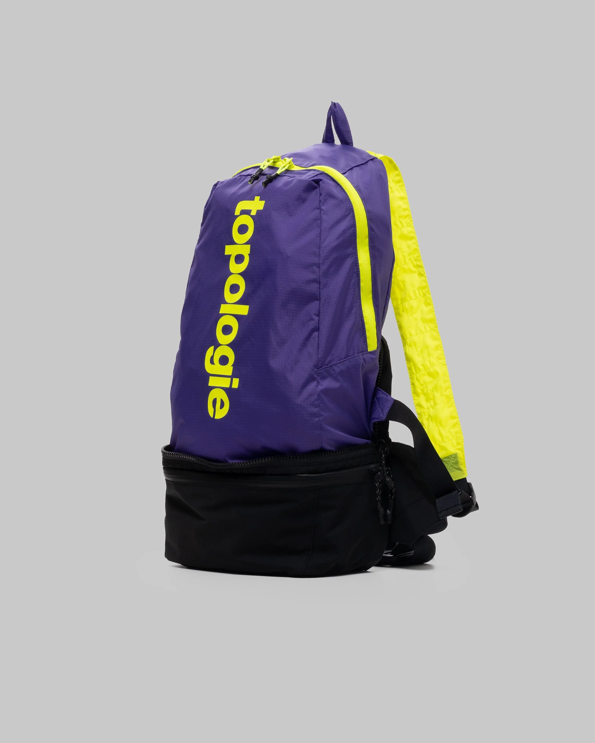 Convert Daypack - Image 9