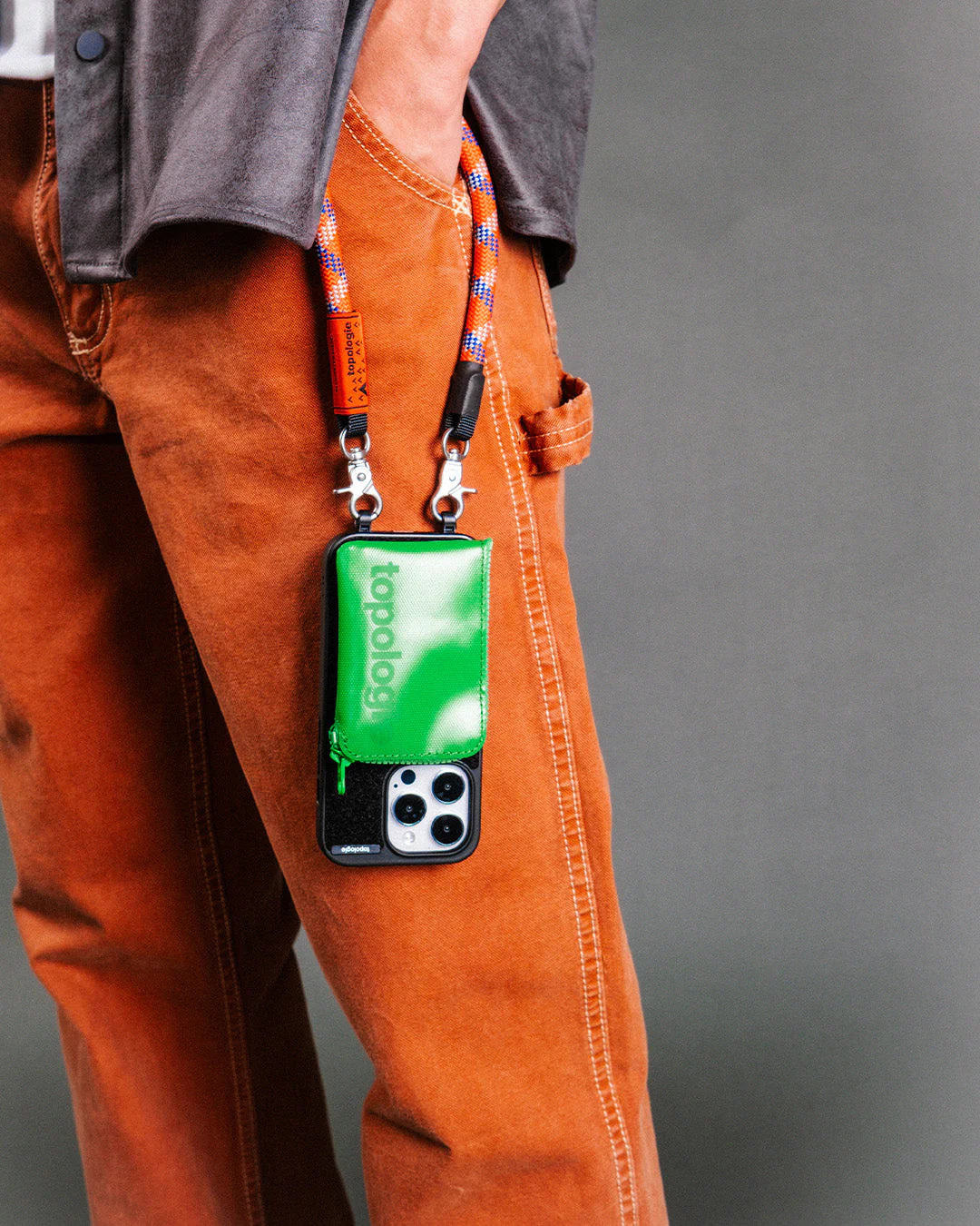 Hypersnap Phone Case / iPhone 16 - Image 2