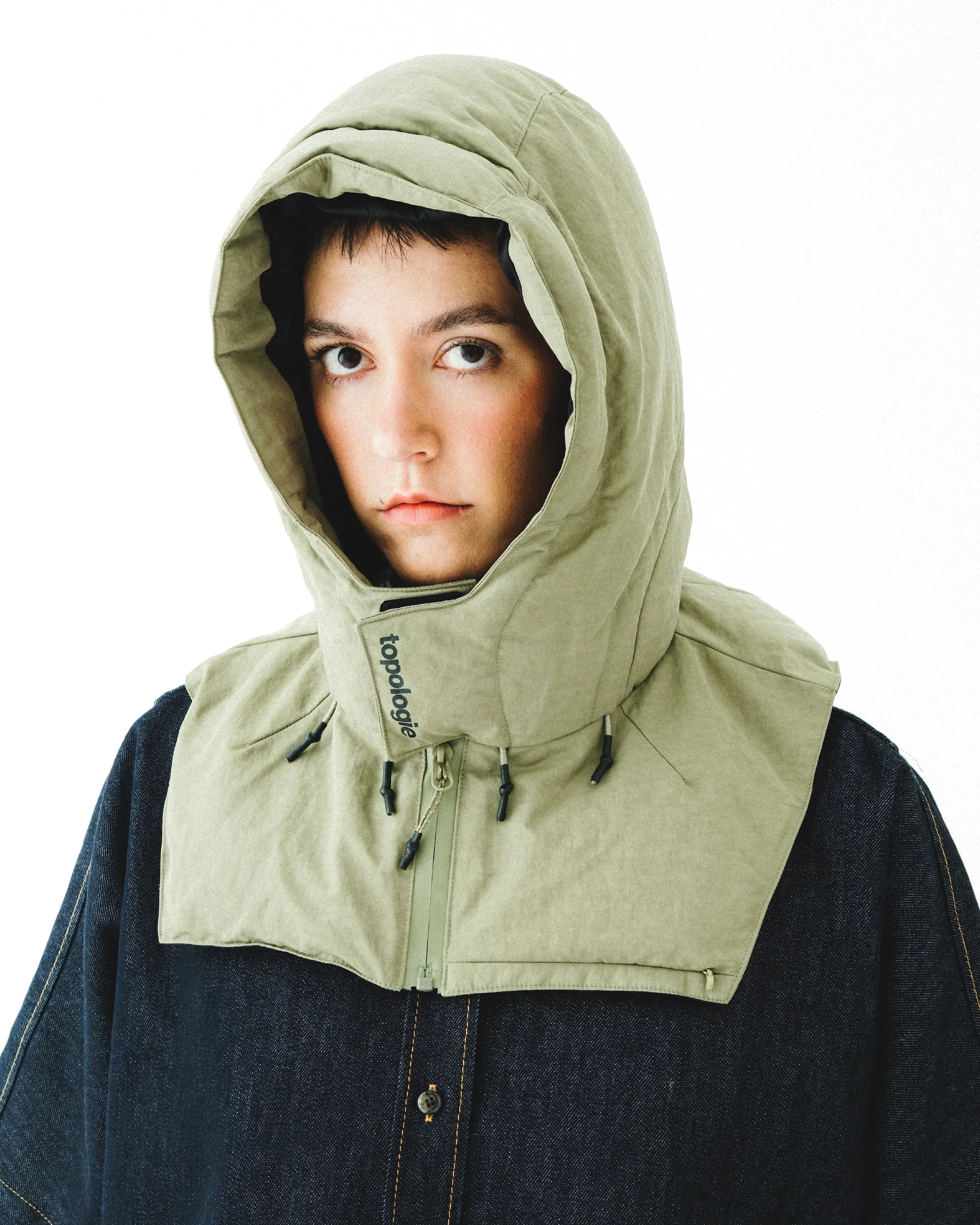 Insulated Hood / Black - Image 8