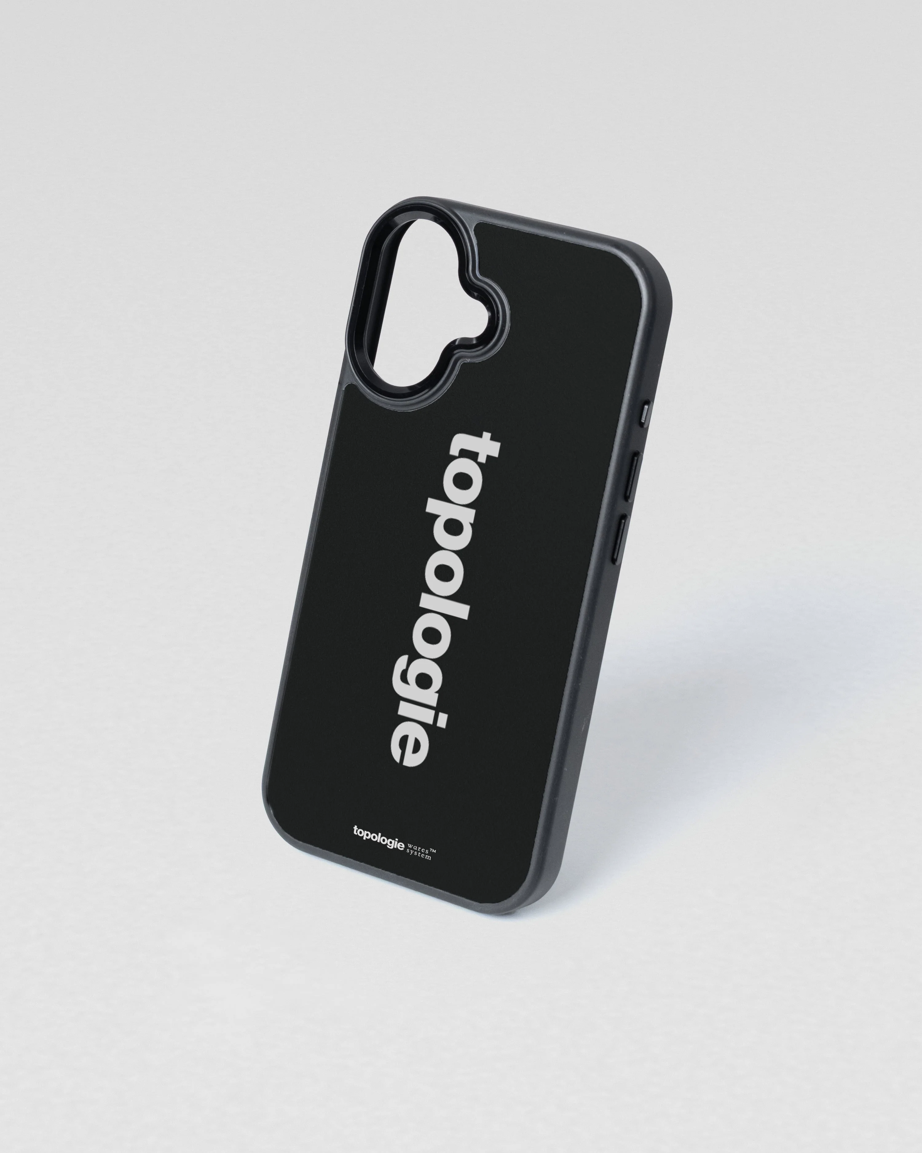 Siurana Phone Case / Black / iPhone 17