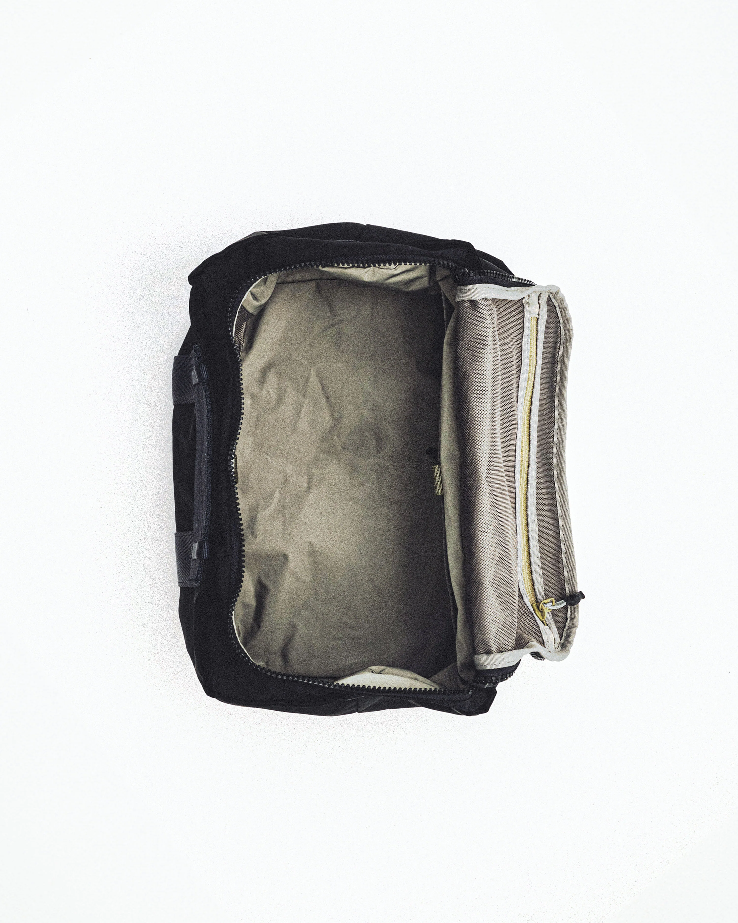 Summit Duffle Small - Image 15