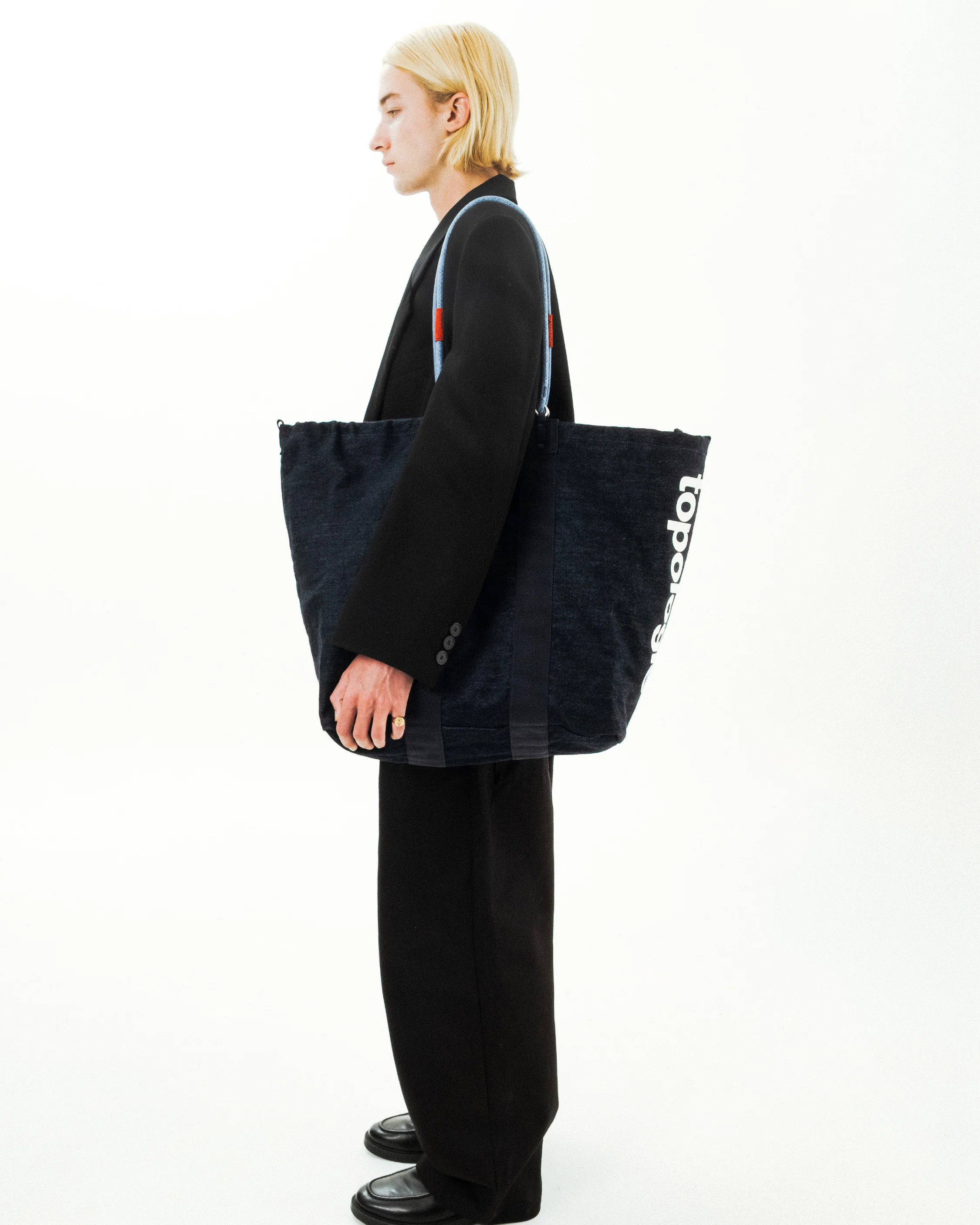 Summit Tote Large - Image 42