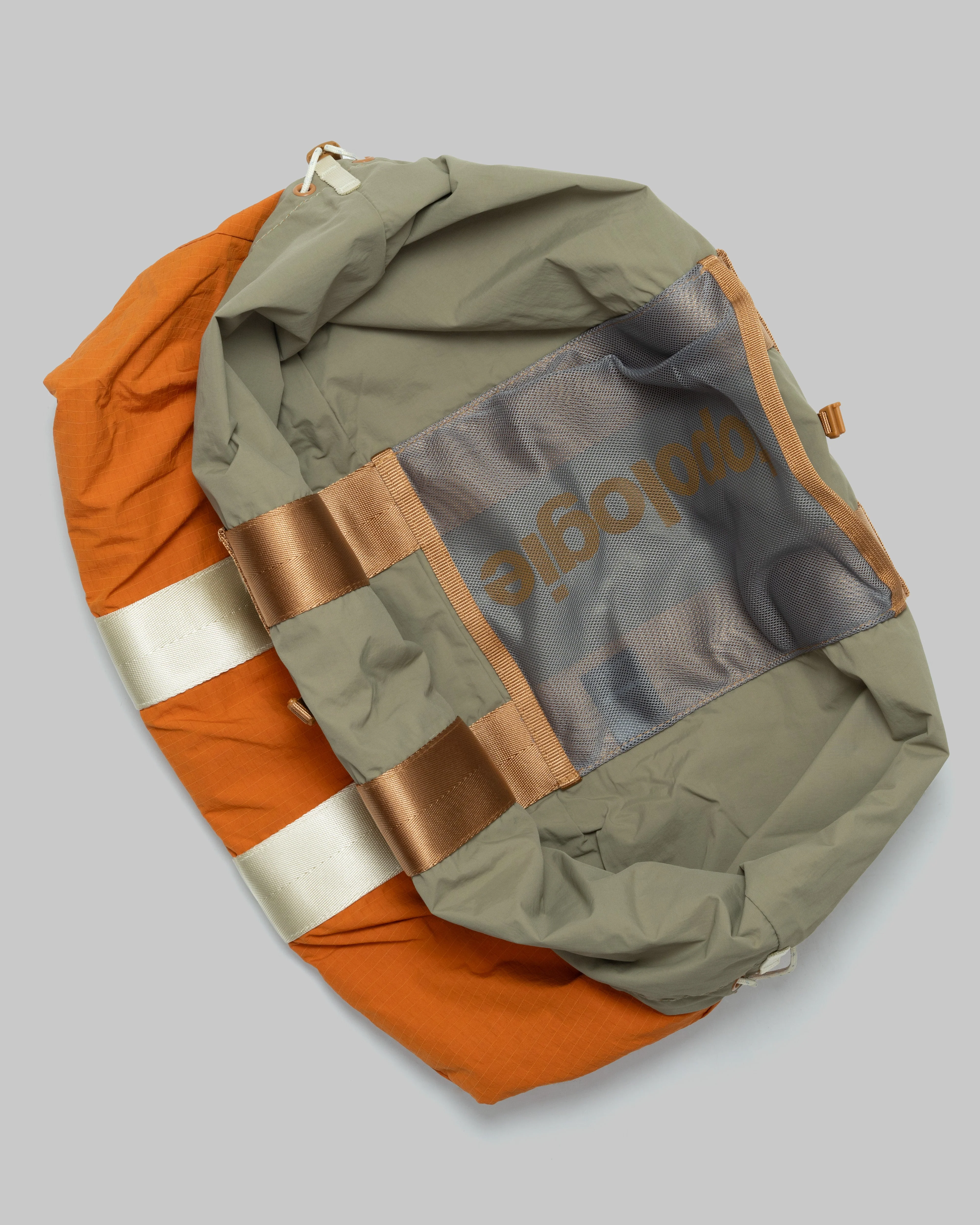 Summit Tote Wide Medium - Image 20