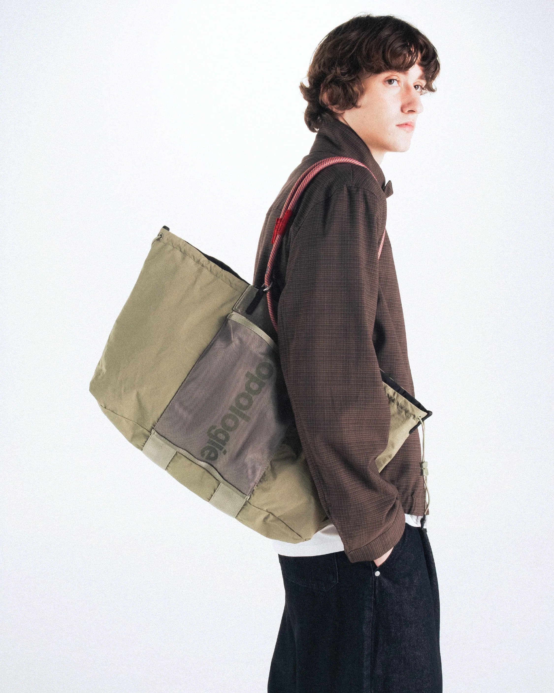 Summit Tote Wide Medium - Image 5
